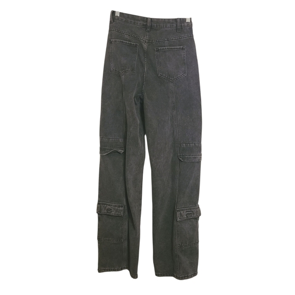 Pretty Little Thing | Women's Black High Waist Cargo Jeans (Size 4) - Picture 14 of 14